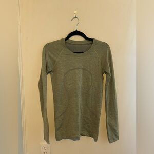 Lululemon Swiftly Tech Shirt